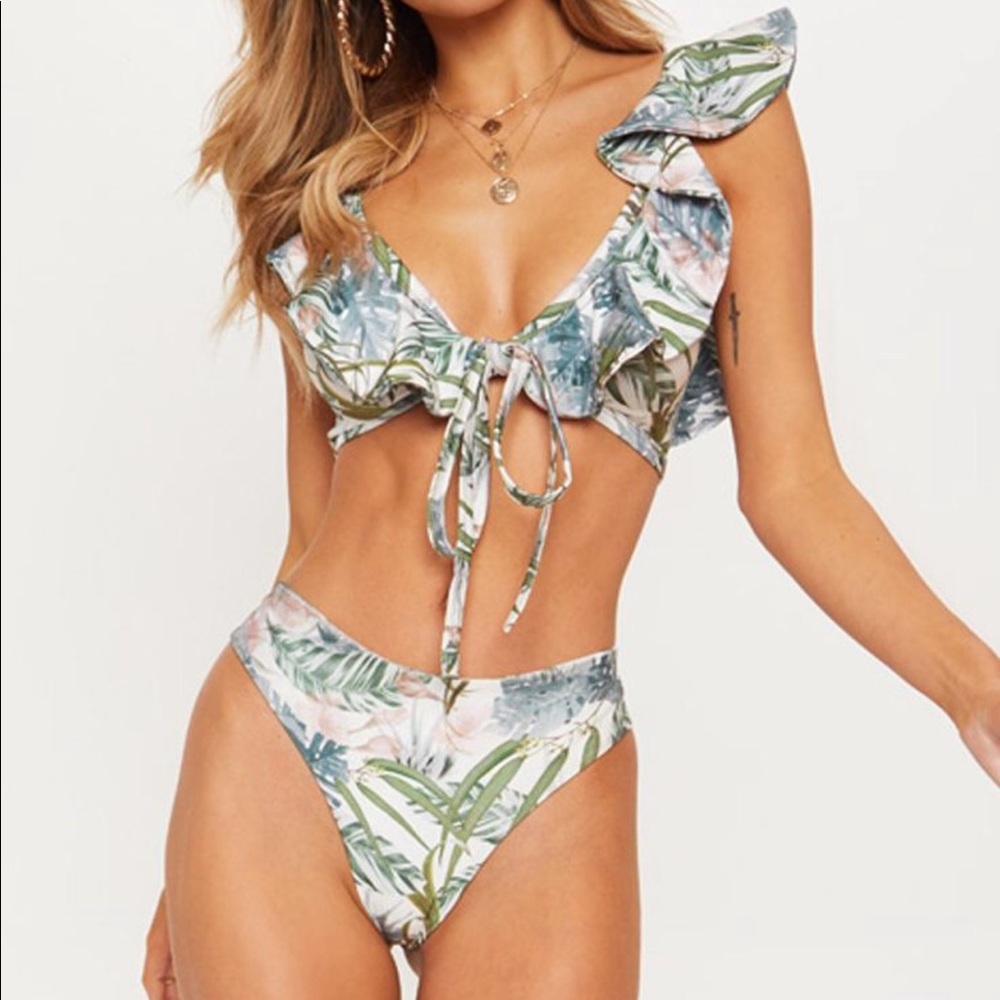 NEW Leafy Frill Tie Front Bikini